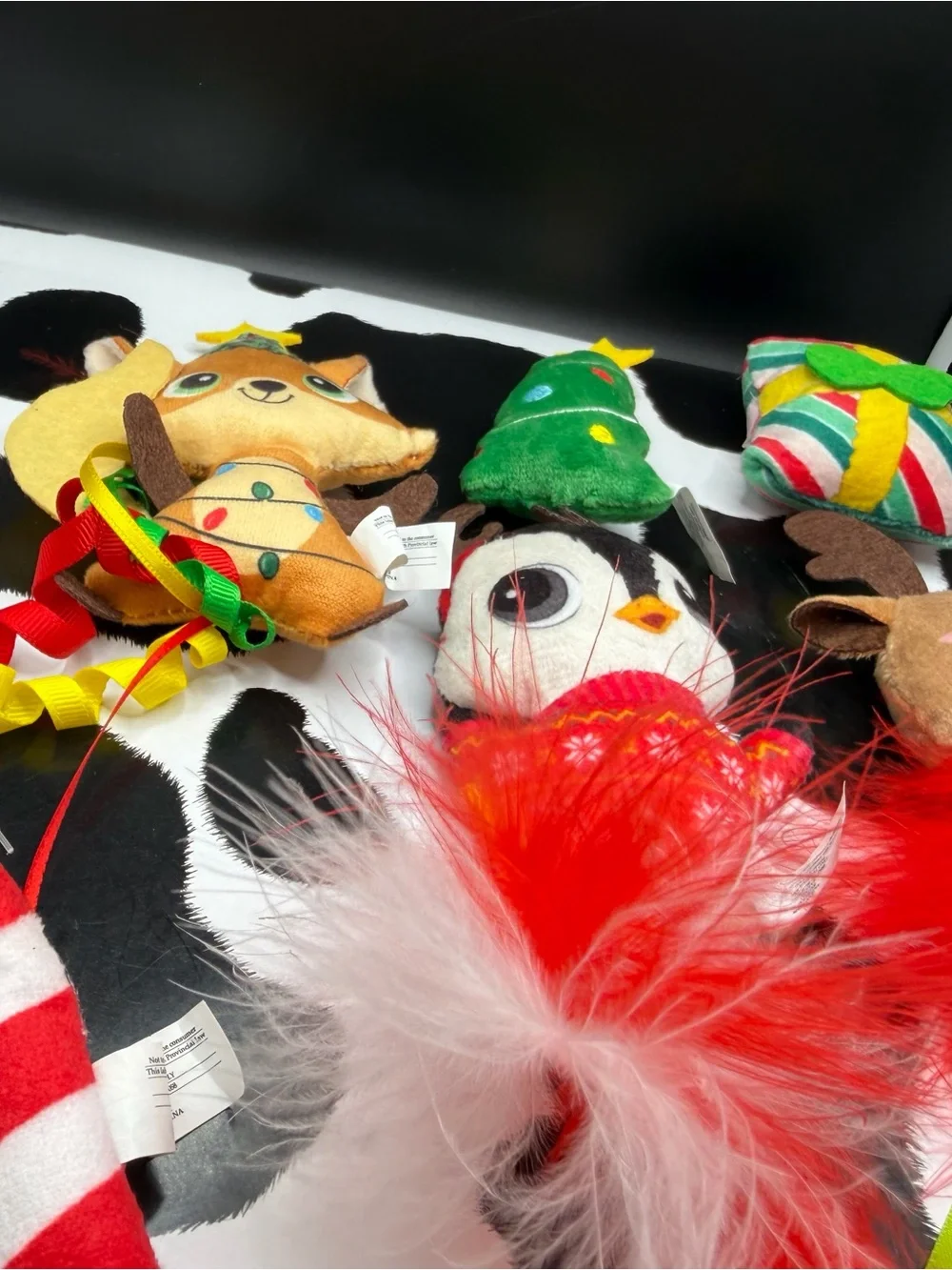 Bundle of Christmas Red-Feather Plush Cat Toys